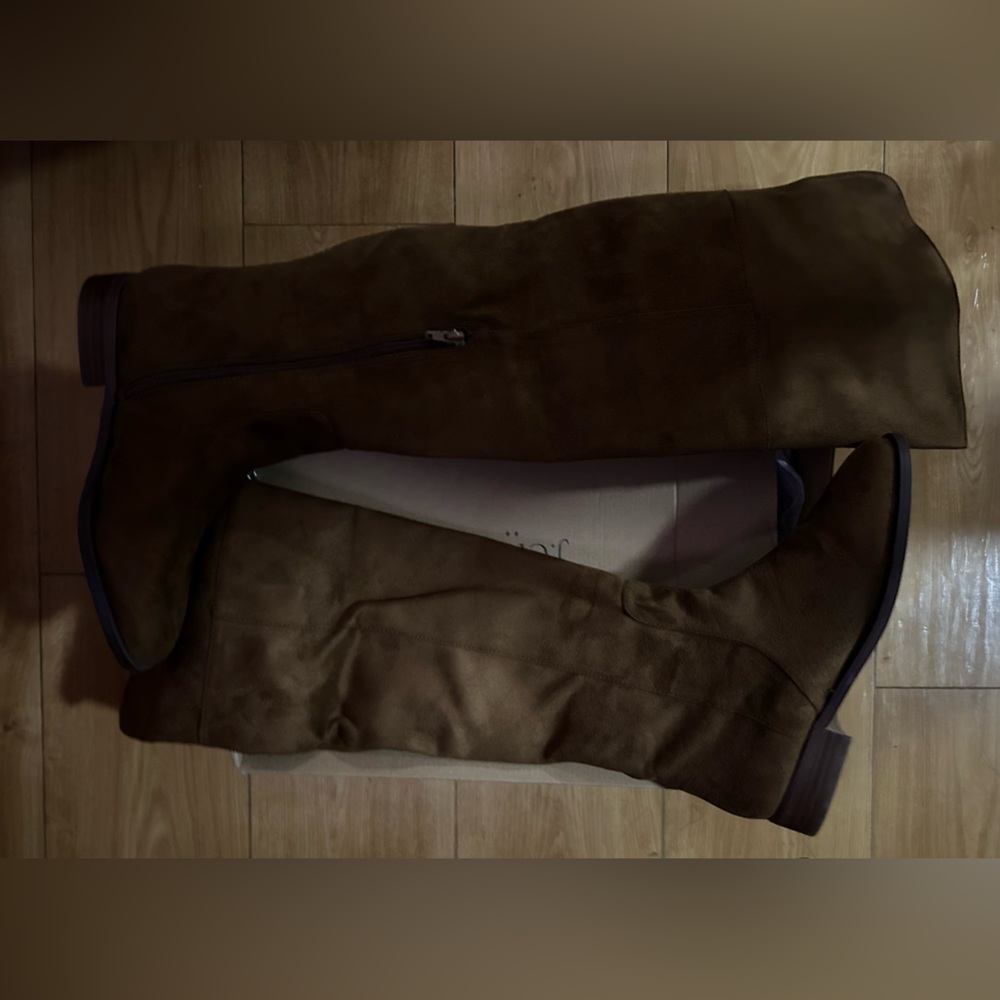Over the knee boots